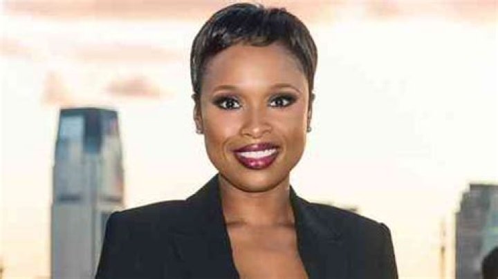 Julia Hudson Age, Net Worth, Height, Affair, Career, and More
