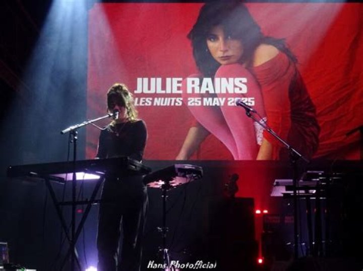 Julie Rains