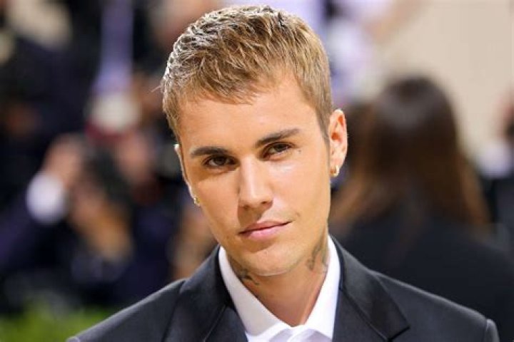 Justin Bieber Says the Best Is Still Ahead in Father's Day Post