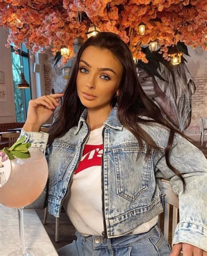 Kady McDermott image