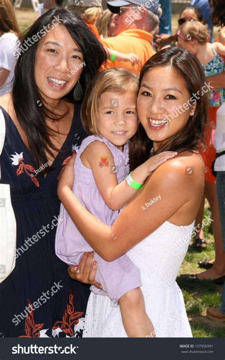 Karen Kwan Daughter Olivia Michelle Kwan Stock Photo (Edit Now) 107956991