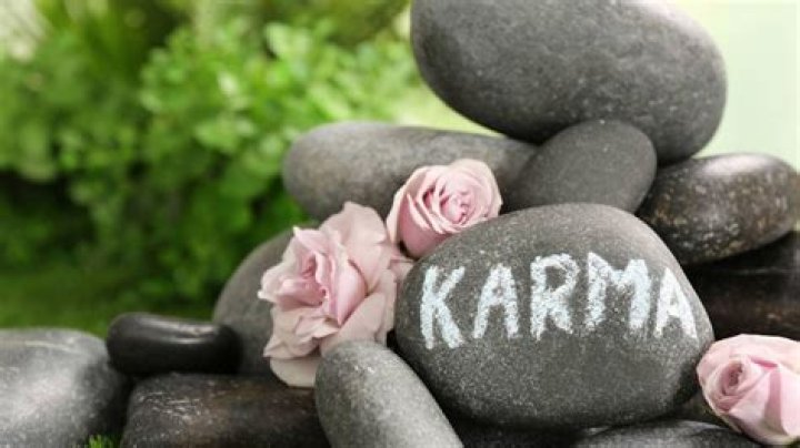 Karmen Karma.jpg 9k音乐交流网