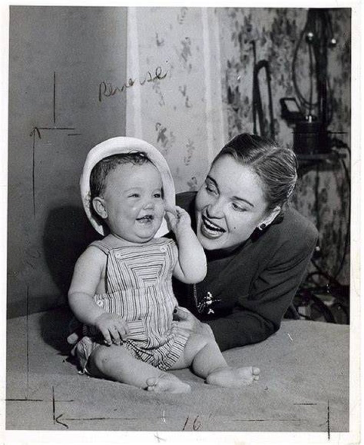 Kathleen Maddox Charles Manson The True Story