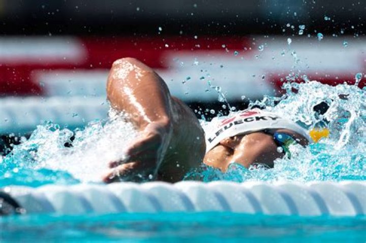 Katie Ledecky Sets 200 Free Meet Record in First Swim of 2018 Pan Pacs