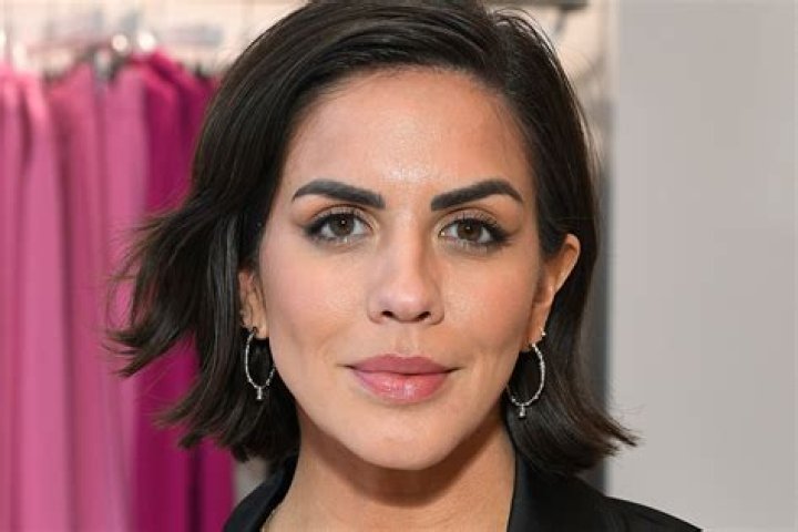 Katie Maloney Shows Off Her New Haircut The Daily Dish