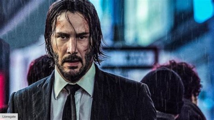 Keanu Reeves' Generosity Is Spotlighted in 2 Movies Where He Sacrificed