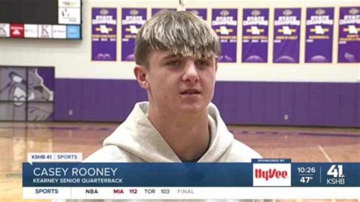 Kearney QB Casey Rooney leads Bulldogs to Missouri Class 4 title