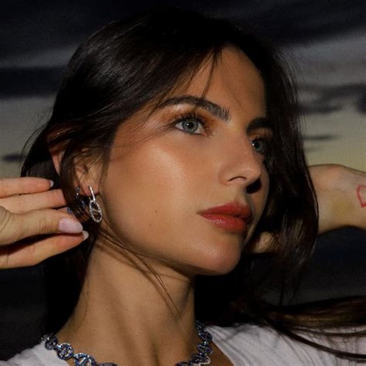 Kelly Piquet (Blogger) Age, Birthday, Bio, Facts, Family, Net Worth