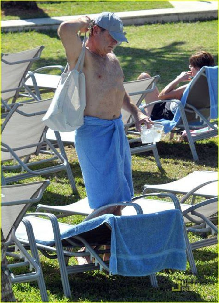 Kelsey Grammer Miami Poolside with Kayte Walsh Photo 2520707 Kayte Walsh, Kelsey Grammer