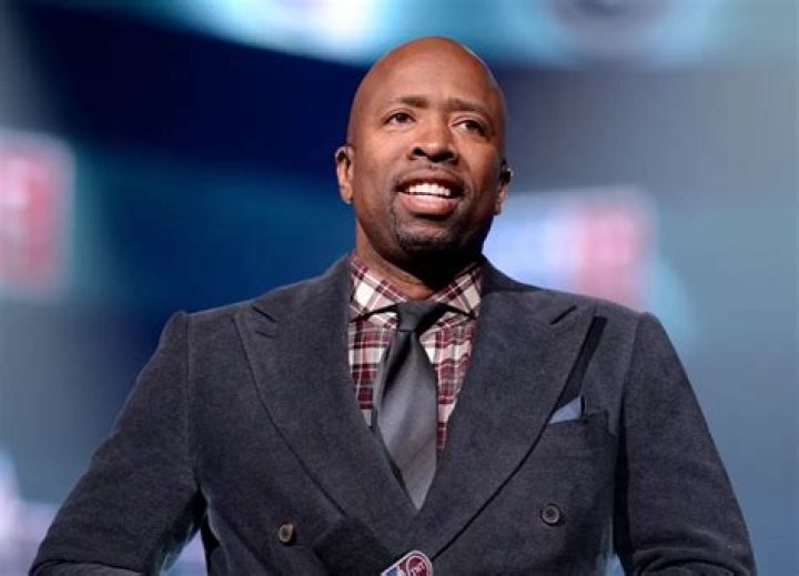 Kenny smith net worth