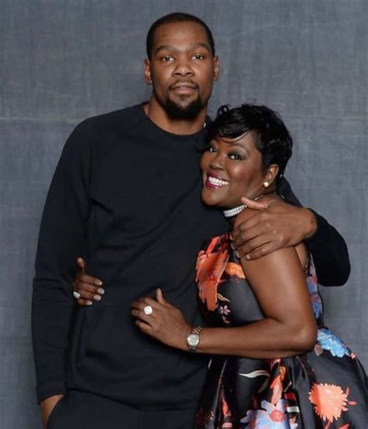 Kevin Durant Mother All About Mama Durant! [2024 Update]