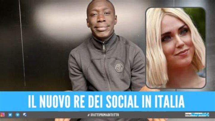 Khaby Lame diventa il re dei social in Italia, superata anche Chiara