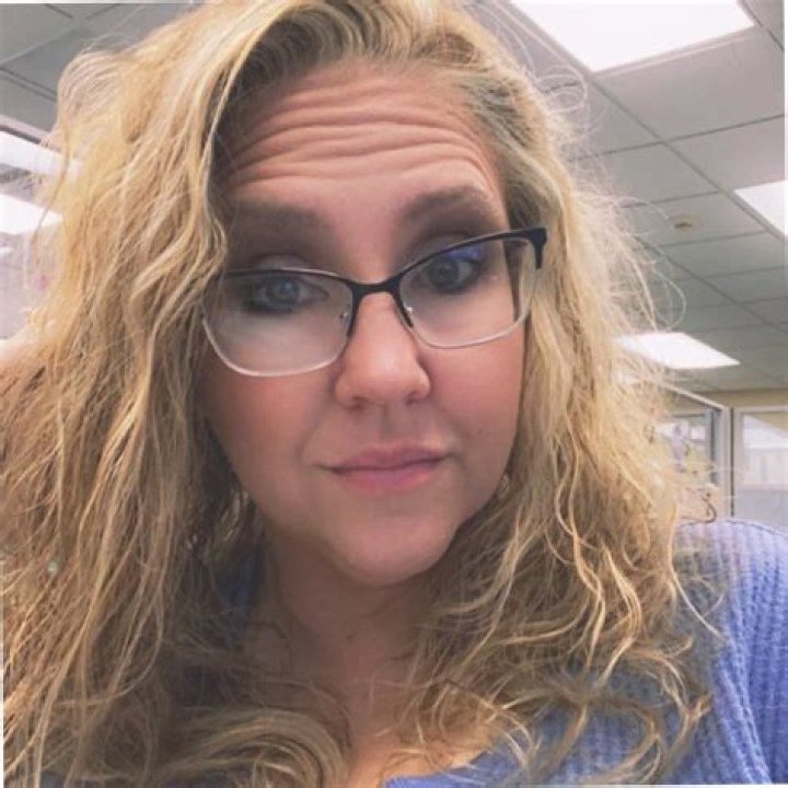 Kim Barnhill Fraud Analyst Centier Bank LinkedIn