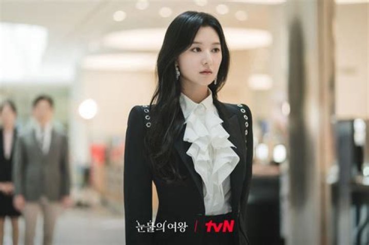 Kim Jiwon 김지원 🇮🇩 팬 on Twitter "KimJiWon and SongHyeKyo mentioned