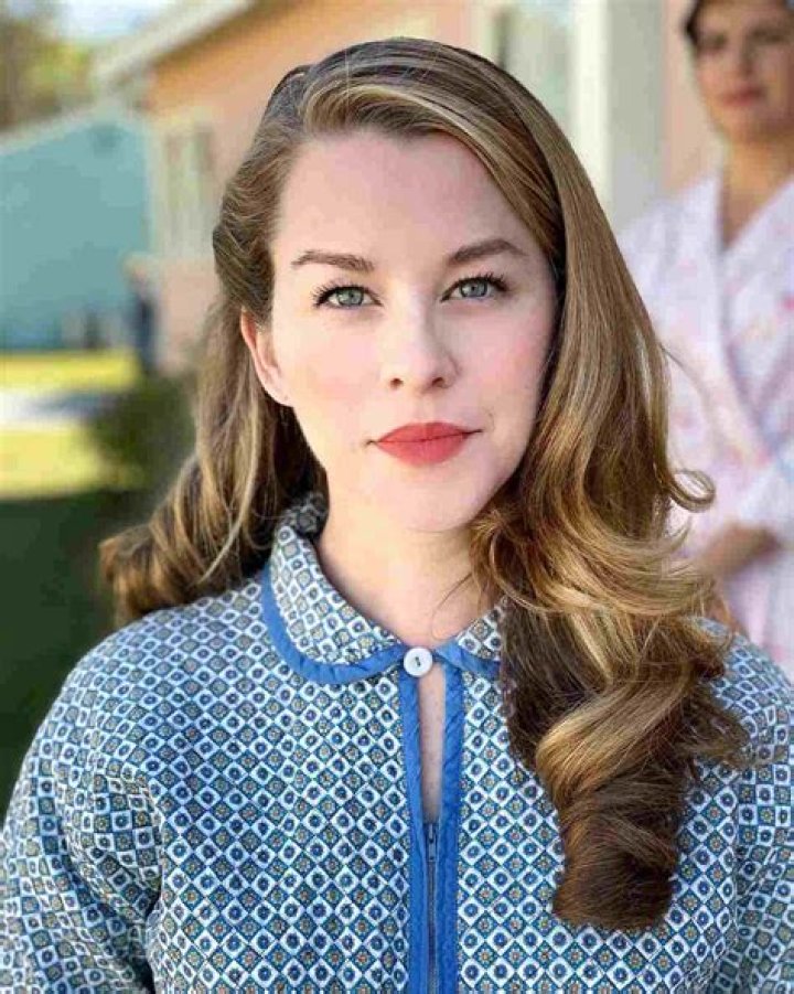 Kim Shaw Biography, Age, Height & Boyfriend mrDustBin