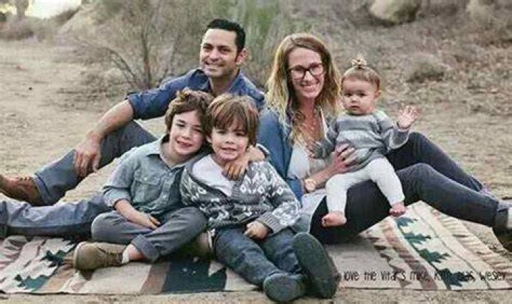 Kim Vitar Bio, Spouse, Kids, Photography Career (2023)