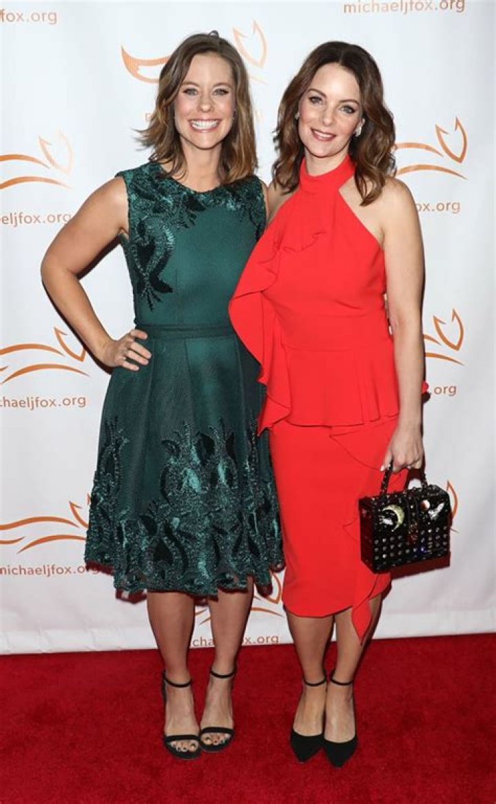 Kimberly WilliamsPaisley and Sister Ashley Williams Are Starring in 2