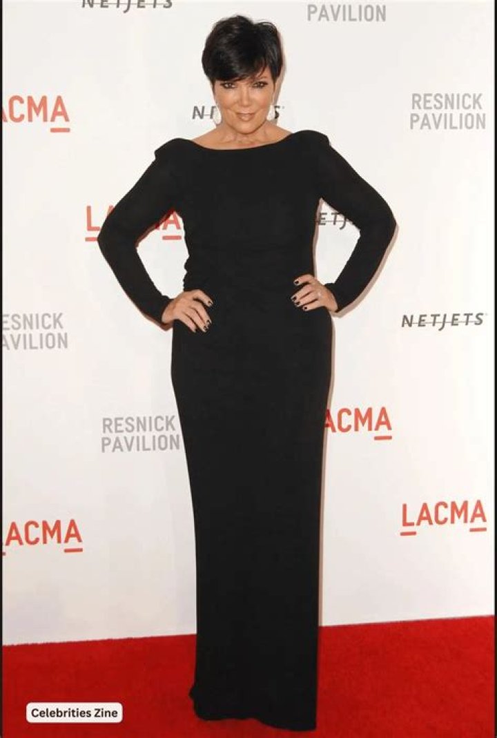 Kris Jenner Height How Tall is Kris Jenner? Comprehensive English