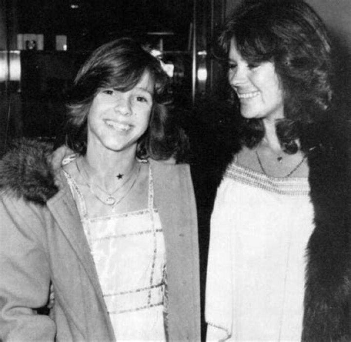 Kristy and Carolyn McNichol Kristy mcnichol, Elizabeth mcgovern, Sean