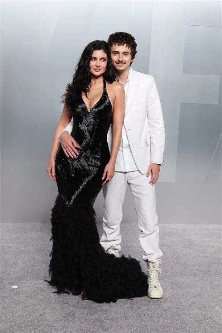 Kylie Jenner & Timoth&eacute;e Chalamet Pack On PDA At U.S. Open