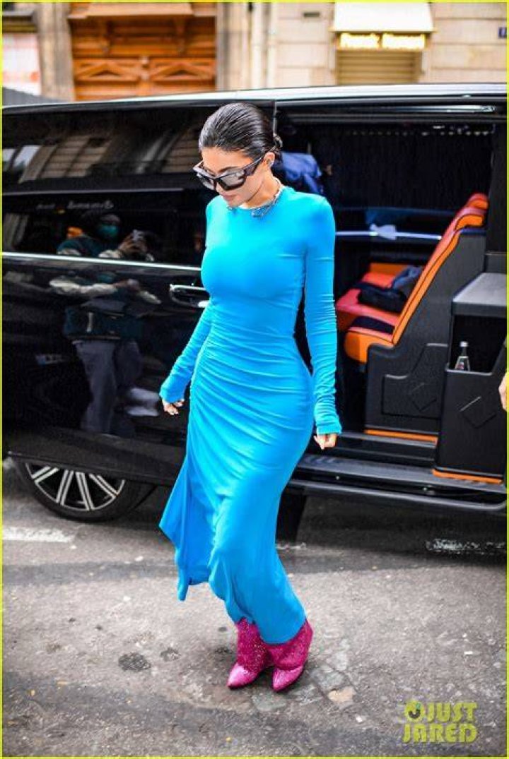 Kylie Jenner Steps Out for First Time Since Giving Birth to Baby Stormi