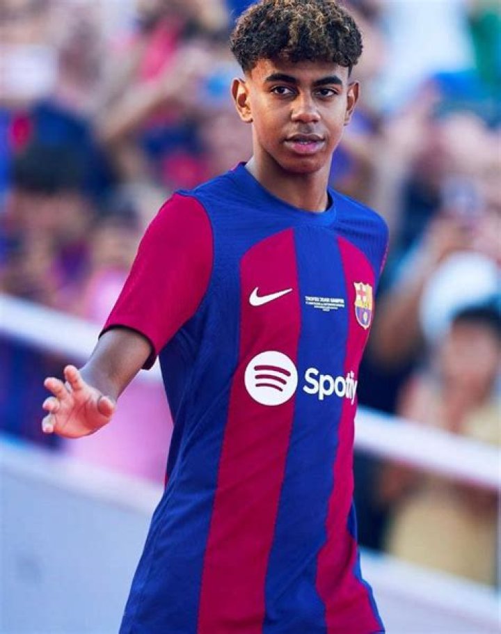 Lamine Yamal Wiki; Parents, Salary, Height, Father, Age, Dating