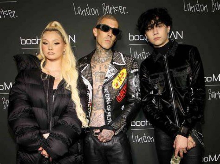 Landon Barker's Dating History Charli D'Amelio, Devenity Perkins