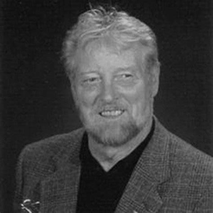 LARRY L. HOWE Renton Reporter