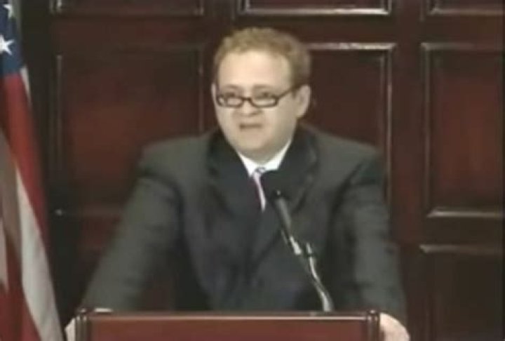 Larry Sinclair Man behind Obama gay sex claims seeks election