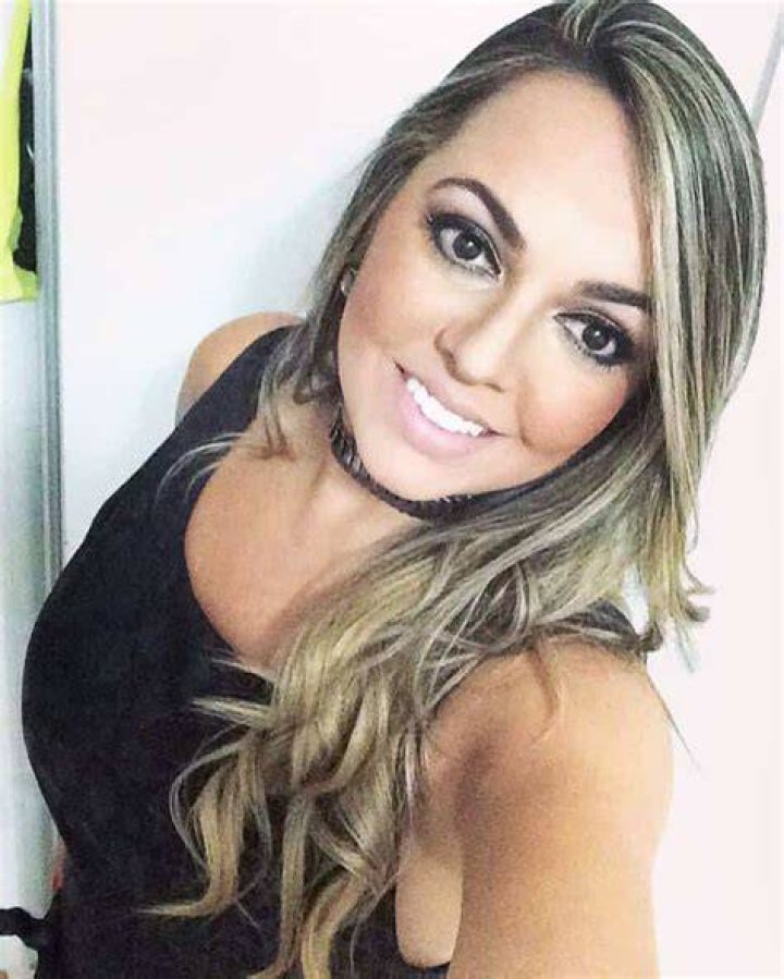 Las fotos de Priscilla Coelho una de las 2 esposas que tendr&aacute; Ronaldinho