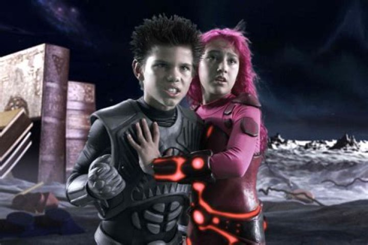 Lavagirl Sharkboy and Lavagirl Taylor Dooley Profile