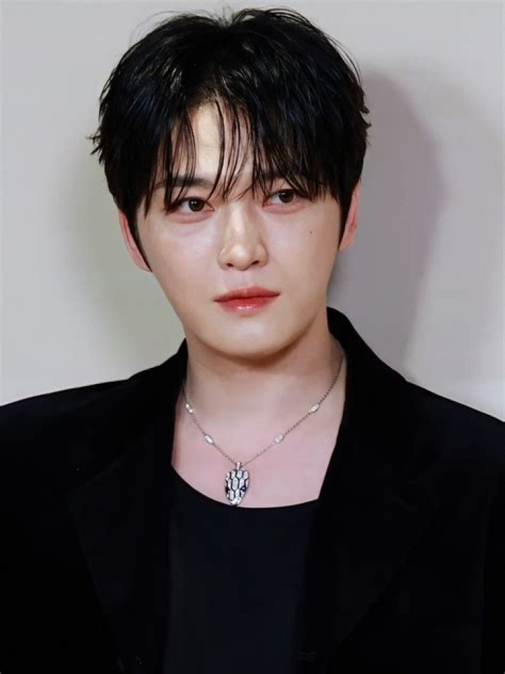&ldquo;The Penthouse&rdquo; Stars Kim Young Dae And Kim Hyun Soo Show Off Their
