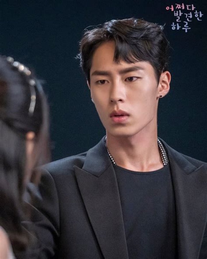 Lee Jaewook Aktris, Selebritas, Aktor