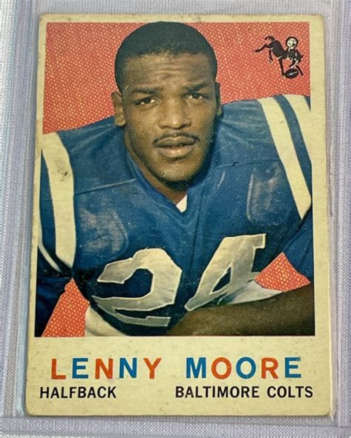 Lenny Moore Unsigned Photo File 8x10 Colts eBay