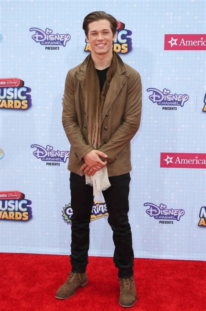 Leo Howard Picture 1 2015 Radio Disney Music Awards Arrivals