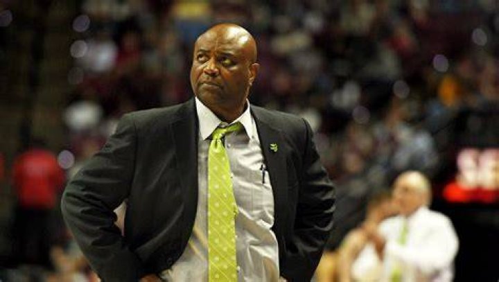 Leonard Hamilton Facts about Florida State's men's basketball coach