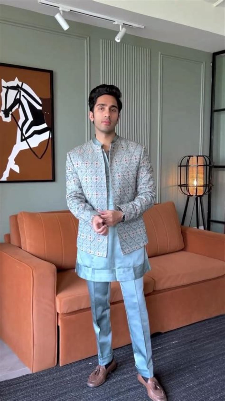 Life on Sundays Gents fashion, Chic beautiful, Personal style inspiration