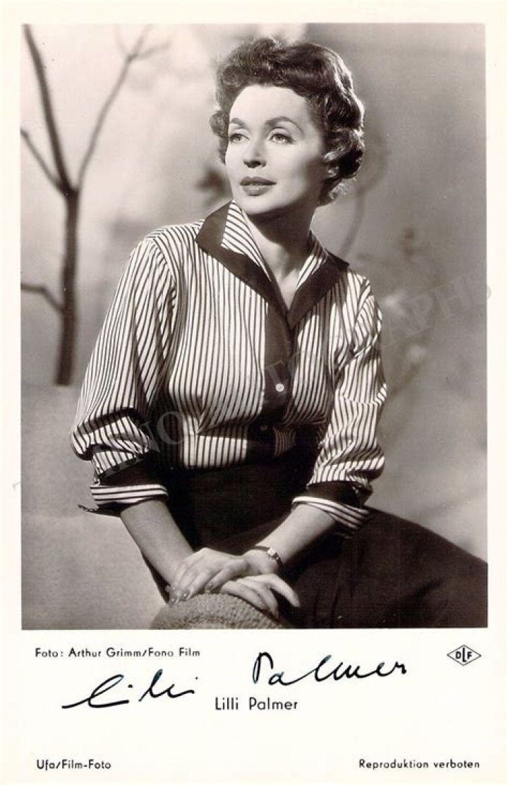 LILLI KAY Chambers AUTOGRAPH Signed 8x10 Photo