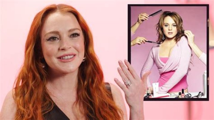 Linsey Donovan Shows Off Boobs and Booty While Explaining How She Owns
