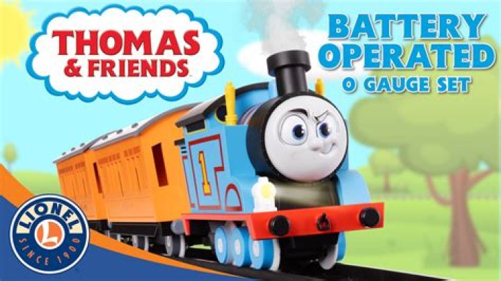 Lionel O Gauge Thomas & Friends James Electric Model Train Set with