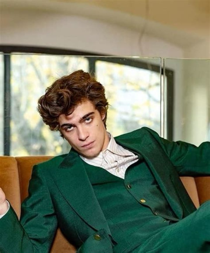 Lorenzo Zurzolo on Instagram &ldquo;Neeeever trust . . enricabresciaph&rdquo; HD