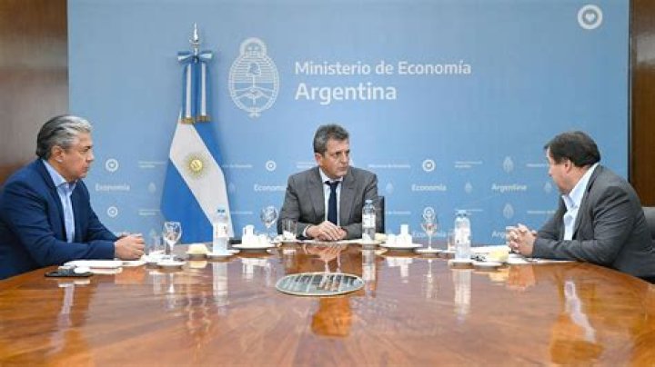 Los Rumores De Renuncia De Paco Villa a TUDN