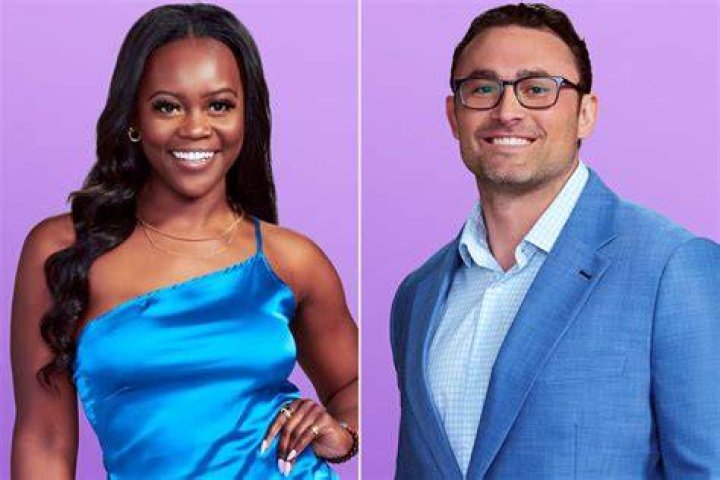 Love Is Blind AD's New England Patriots Cheerleading Job Explained