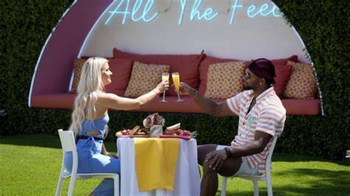 Love Island Favorites Deb And Jesse On The Future, Relatability, And