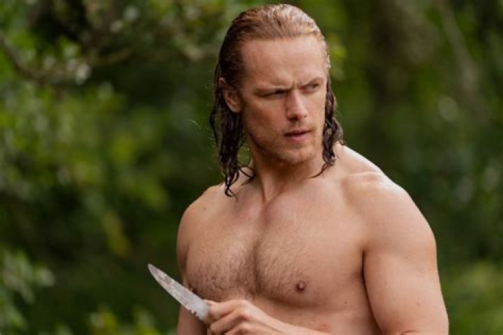 &lsquo;Outlander&rsquo; star Sam Heughan spotted smooching mystery woman in NYC