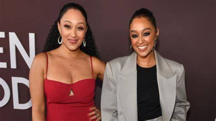&lsquo;Sister, Sister&rsquo; Star Tia Mowry and Her Father&rsquo;s Resemblance Is Uncanny