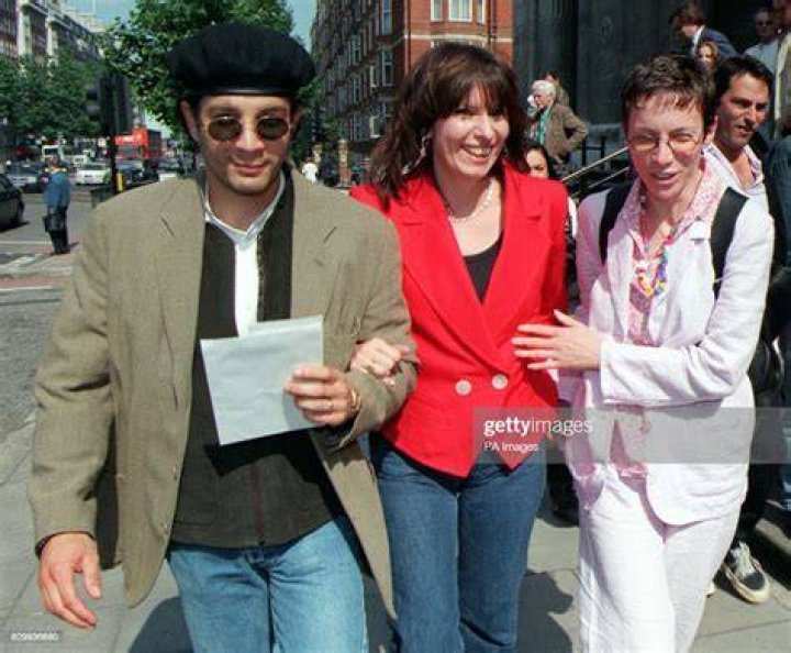 Lucho Brieva The Untold Truth About Chrissie Hynde's ExHusband