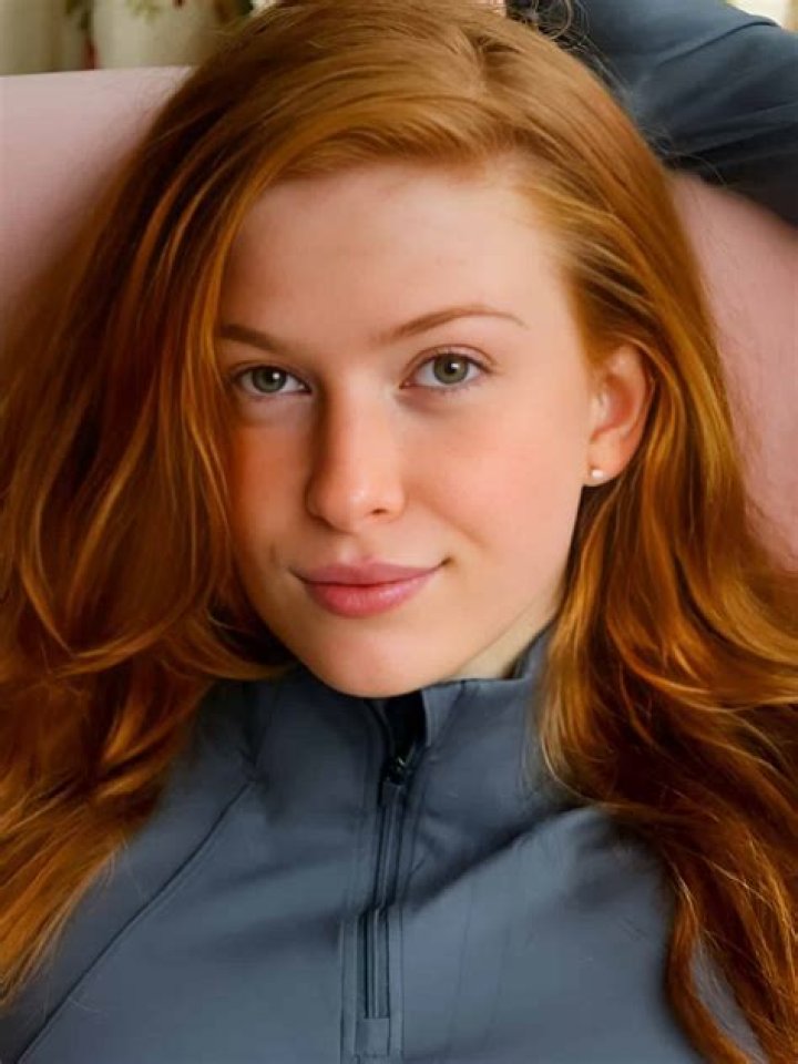 Lucie Imogen Meet The English Social Media Star
