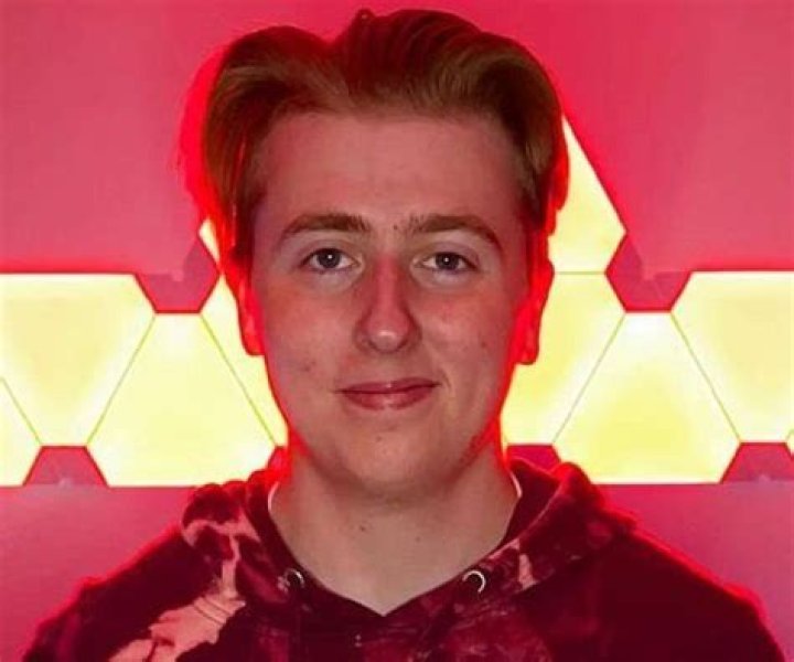 Luke Davidson Quiz