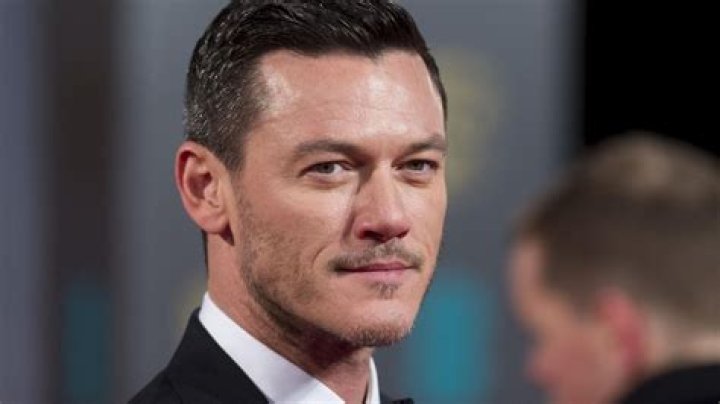 Luke Evans 'seemingly splits from his boyfriend Rafa Olarra' Daily